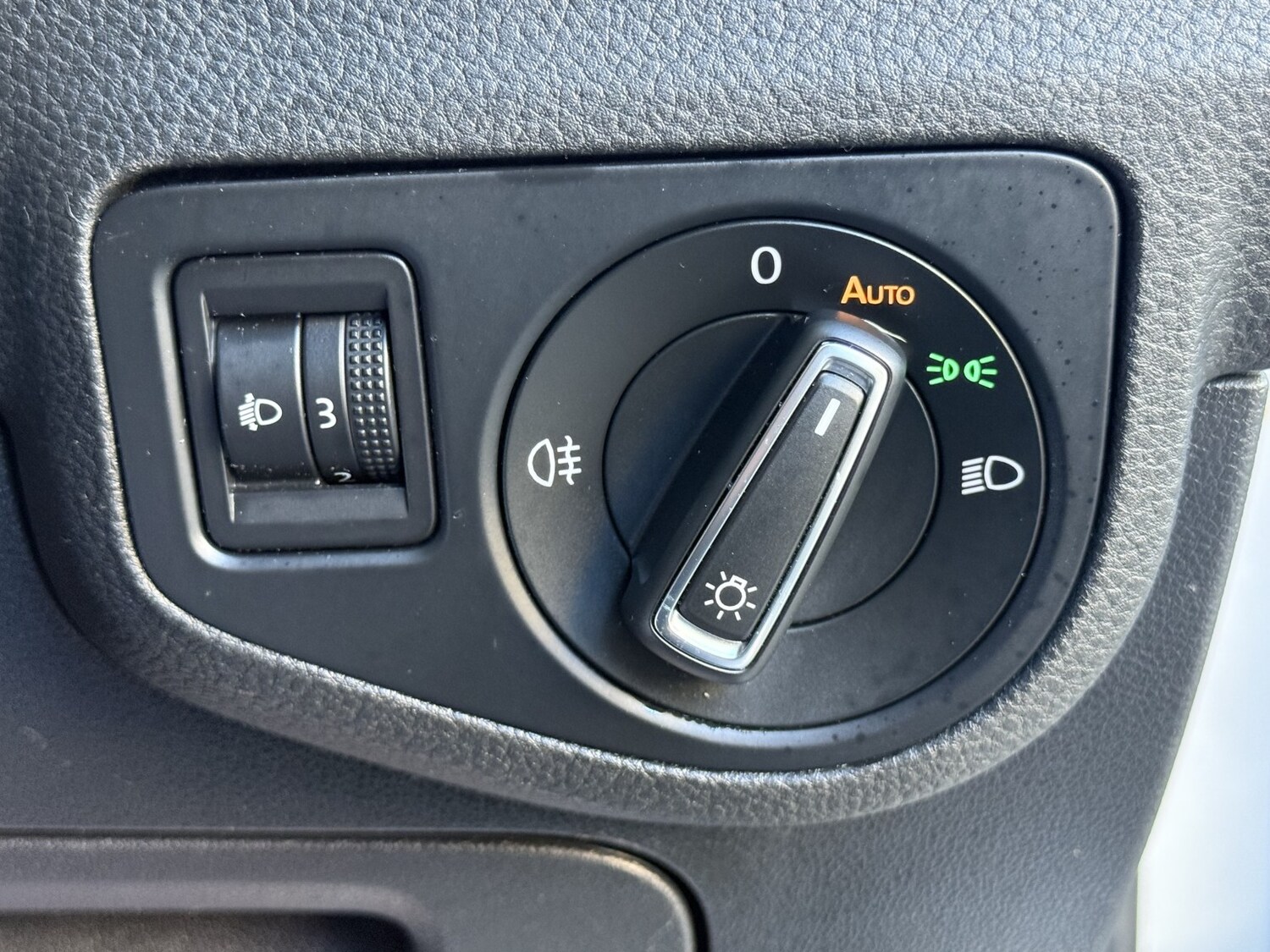 Used Volkswagen Golf SV 2015 for sale - 76911060: Photo 27