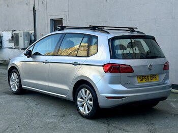 Used Volkswagen Golf SV 2015 for sale - 76911060: Photo