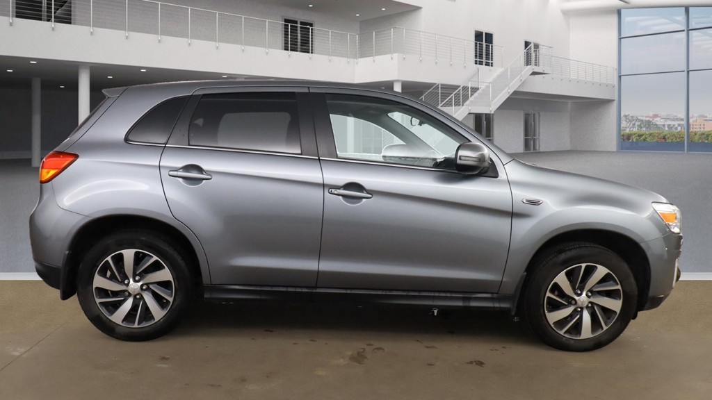 Used Mitsubishi ASX 2015 for sale - 76758857: Photo 2