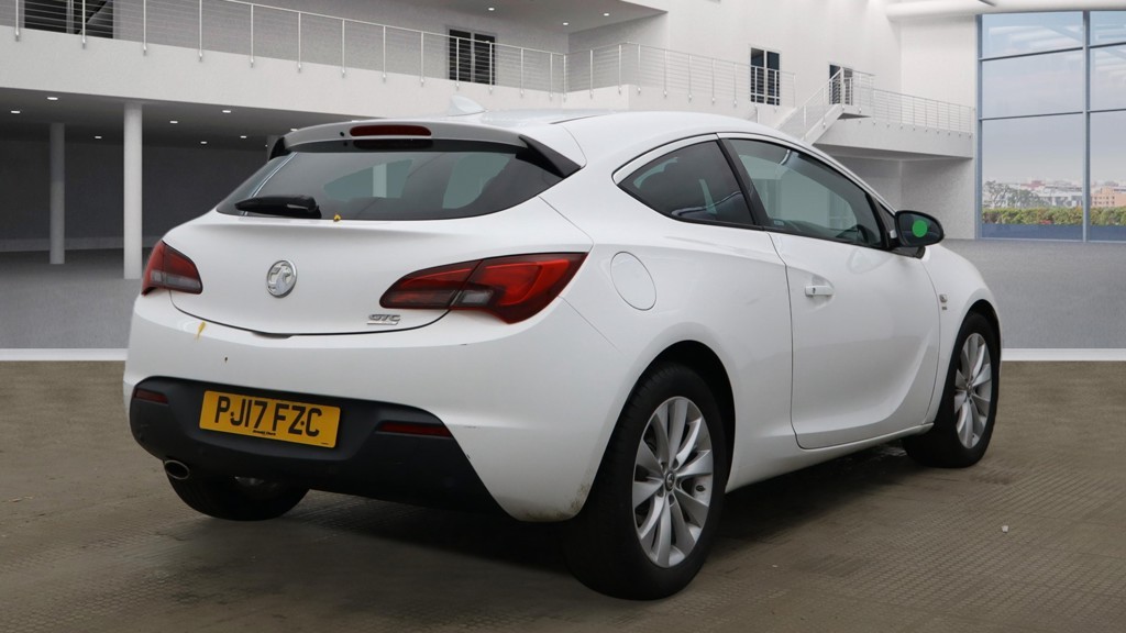 Used Vauxhall Astra GTC 2017 for sale - 77891548: Photo 2