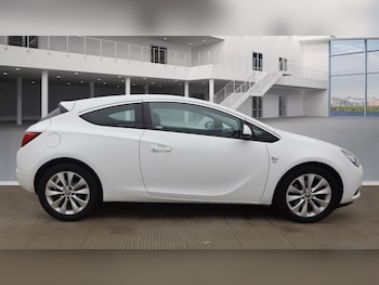 Used Vauxhall Astra GTC 2017 for sale - 77891548: Photo