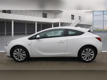 Used Vauxhall Astra GTC 2017 for sale - 77891548: Photo