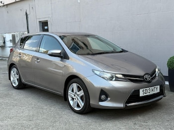 2013 - 1.6 V-Matic Sport 5-Door