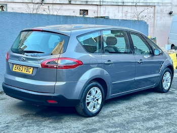 Used Ford S-Max 2013 for sale - 75207787: Photo