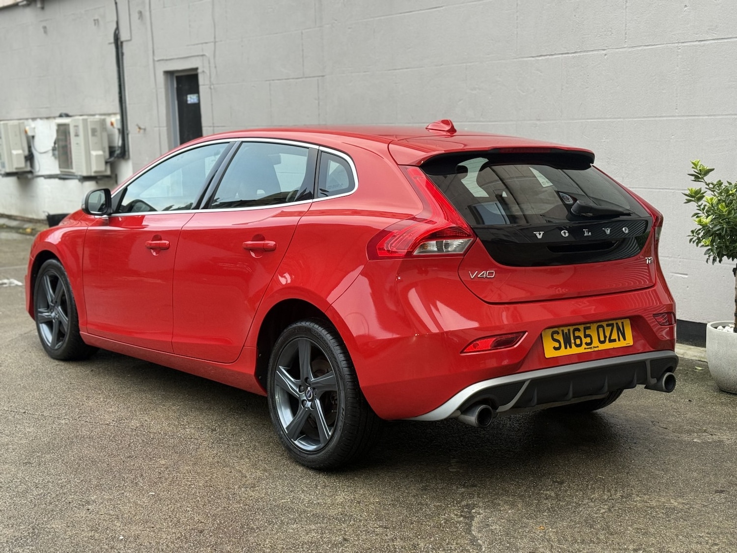 Used Volvo V40 2016 for sale - 76758852: Photo 19