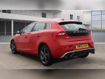 Used Volvo V40 2016 for sale - 76758852: Photo