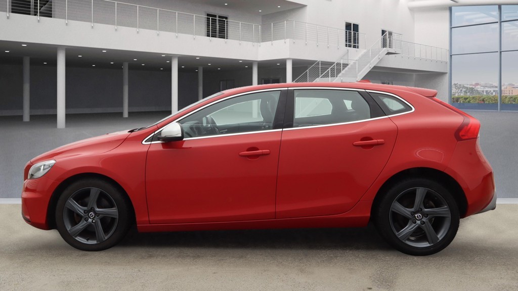 Used Volvo V40 2016 for sale - 76758852: Photo 6
