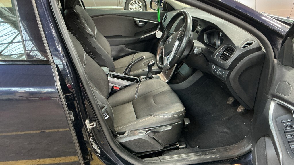 Used Volvo V40 2016 for sale - 78213533: Photo 8