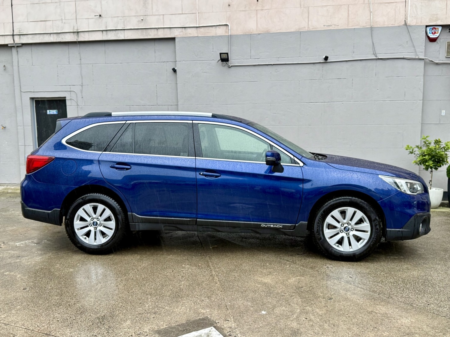 Used Subaru Outback 2015 for sale - 77721212: Photo 5