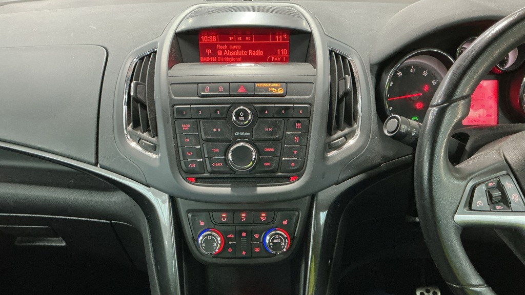 Used Vauxhall Zafira Tourer 2014 for sale - 77721347: Photo 10