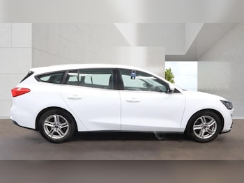 Used Ford Focus 2019 for sale - 79033056: Photo