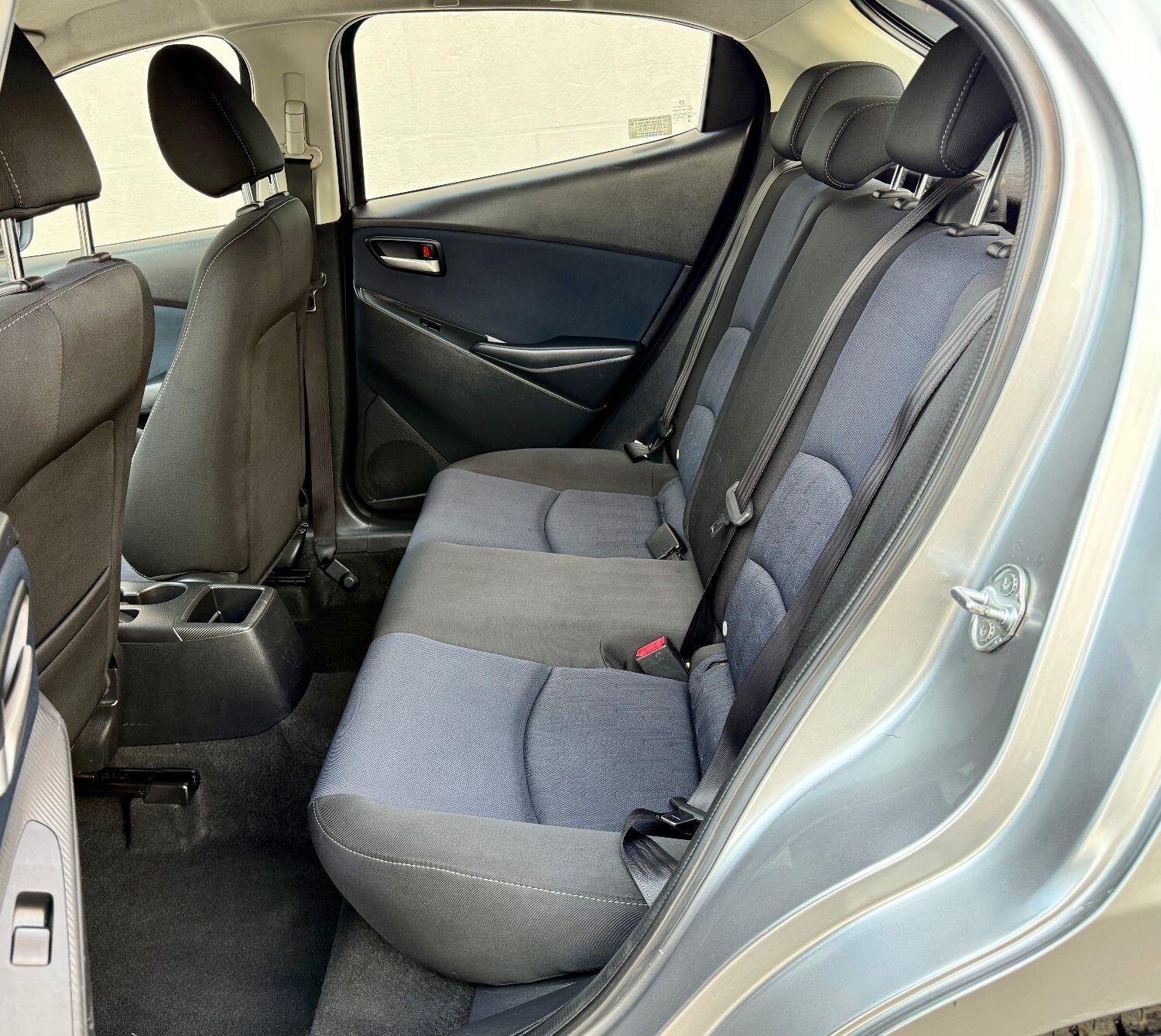 Used Mazda Mazda2 2015 for sale - 76793126: Photo 12