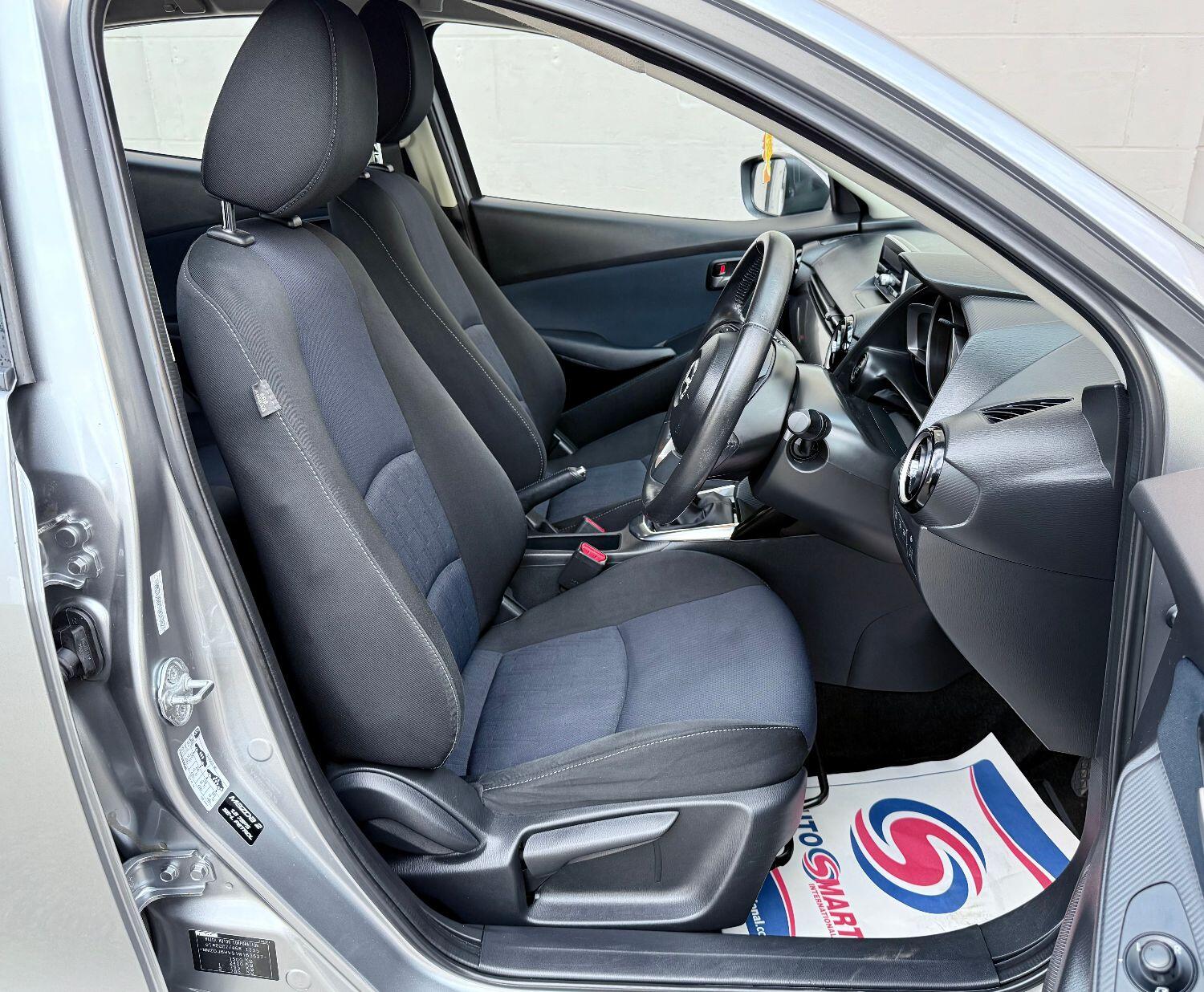 Used Mazda Mazda2 2015 for sale - 76793126: Photo 13