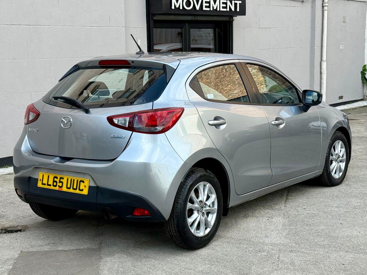 Used Mazda Mazda2 2015 for sale - 76793126: Photo 3