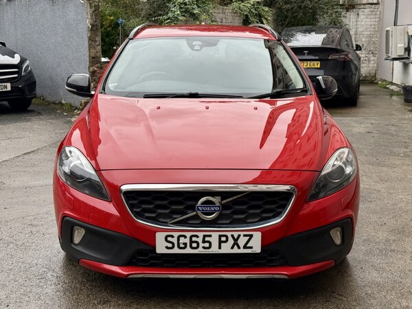 Used Volvo V40 Cross Country 2015 for sale - 76329781: Photo 8