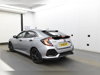 Used Honda Civic 2018 for sale - 78538639: Photo