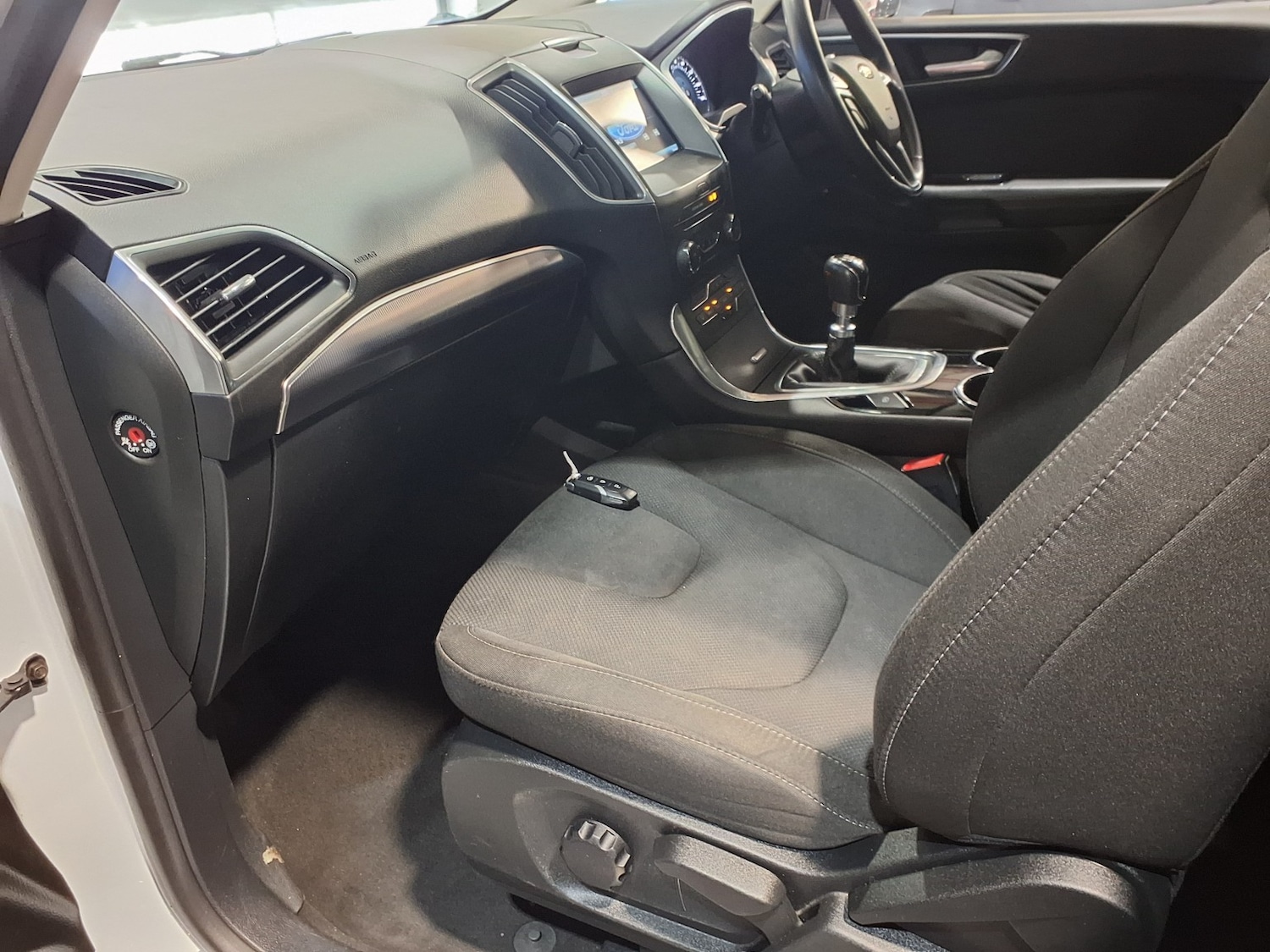 Used Ford S-Max 2016 for sale - 77289133: Photo 5