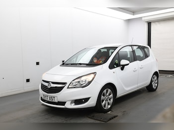 2017 - 1.4 i Life 5-Door