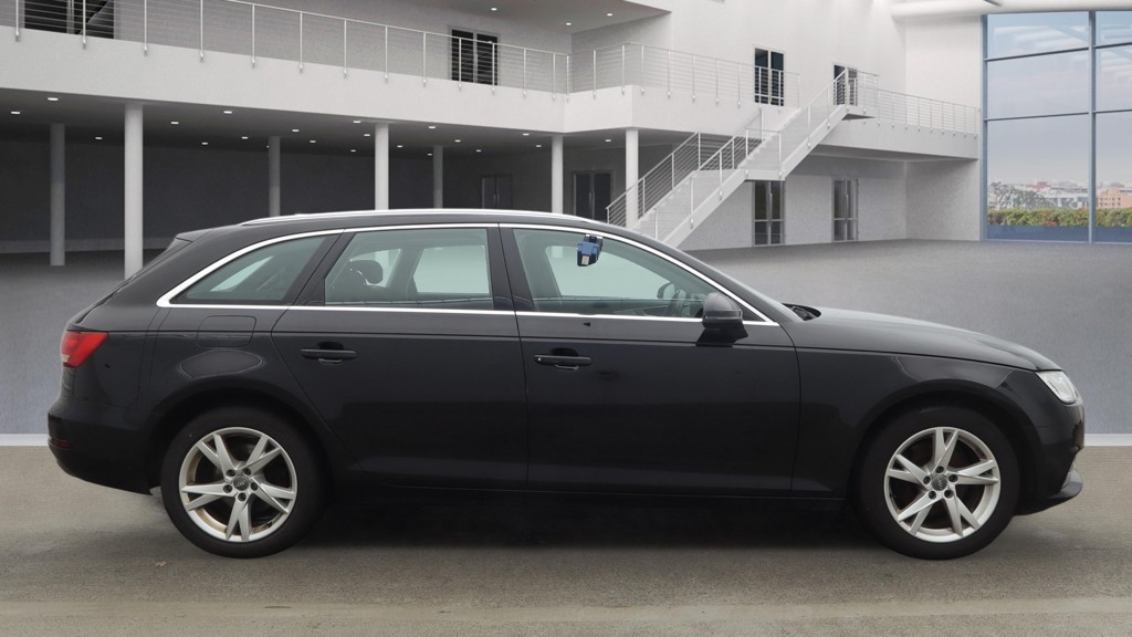 Used Audi A4 Avant 2016 for sale - 77721191: Photo 5