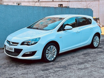 Vauxhall - Astra