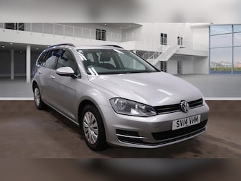 Used Volkswagen Golf 2014 for sale - 77681721: Photo