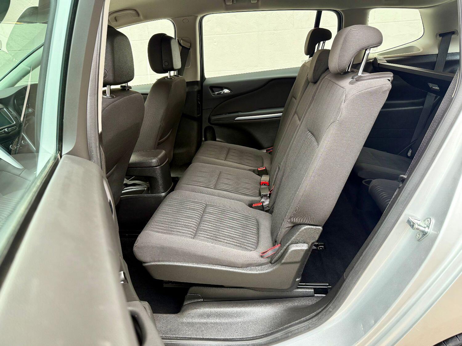 Used Vauxhall Zafira Tourer 2016 for sale - 75913106: Photo 15