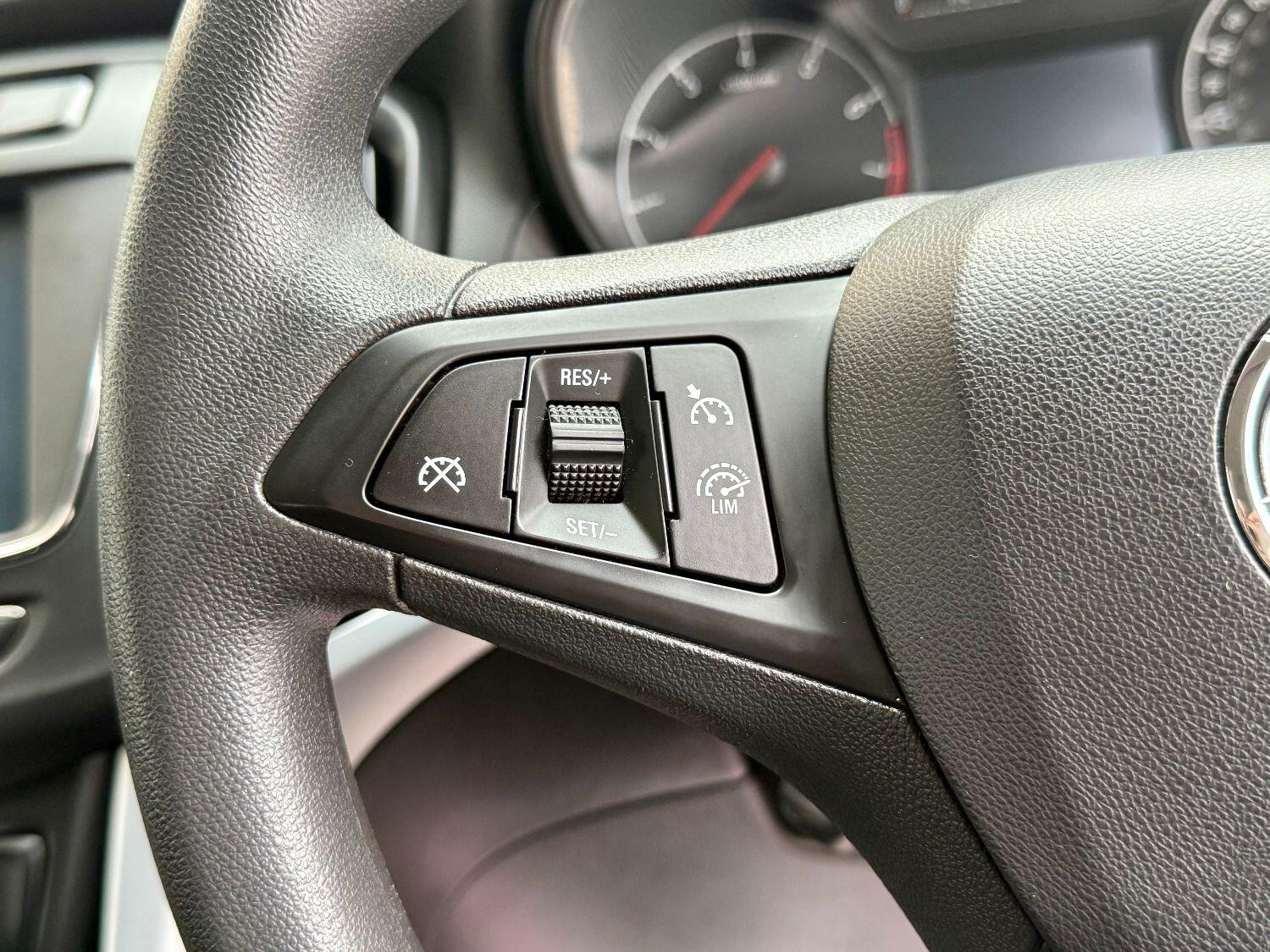 Used Vauxhall Zafira Tourer 2016 for sale - 75913106: Photo 23