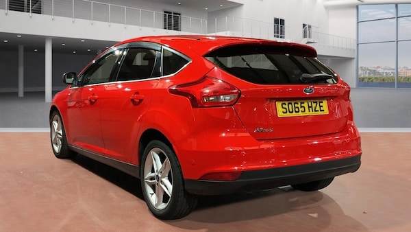 Used Ford Focus 2016 for sale - 76281421: Photo 3