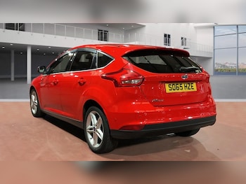 Used Ford Focus 2016 for sale - 76281421: Photo 3