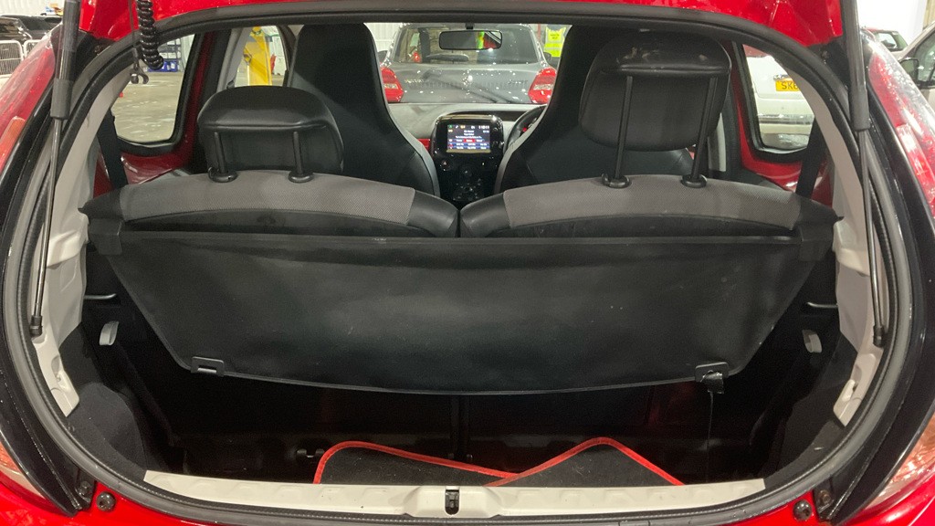 Used Toyota AYGO 2015 for sale - 77632442: Photo 7