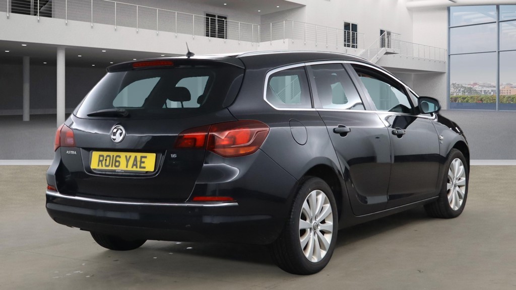 Used Vauxhall Astra 2016 for sale - 77636950: Photo 4