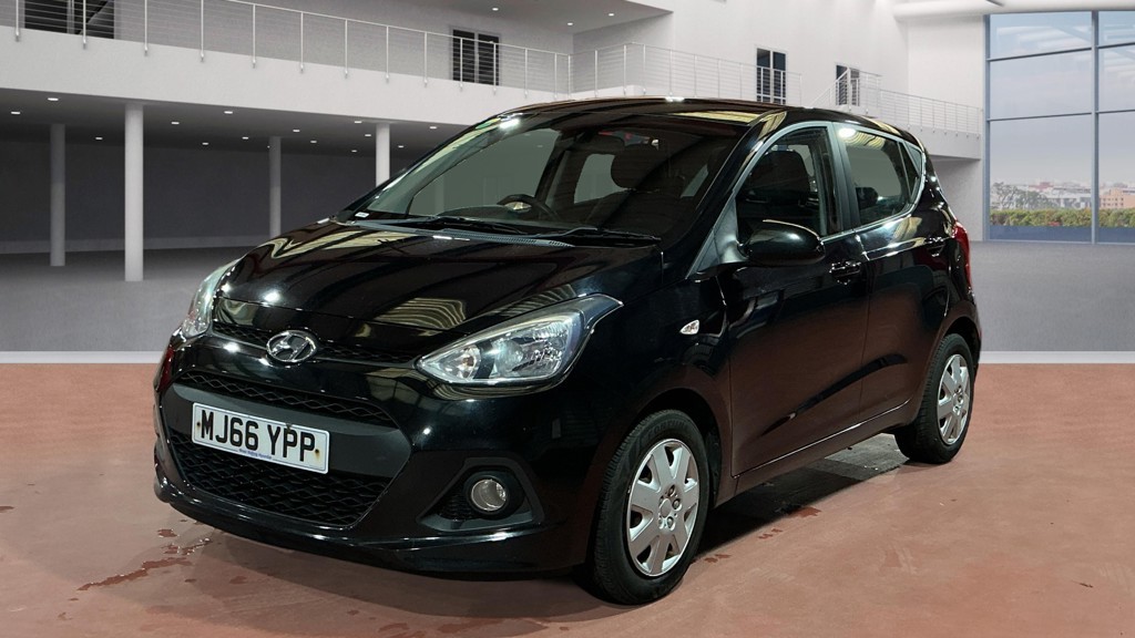 Used Hyundai i10 2016 for sale - 77096880: Photo 2