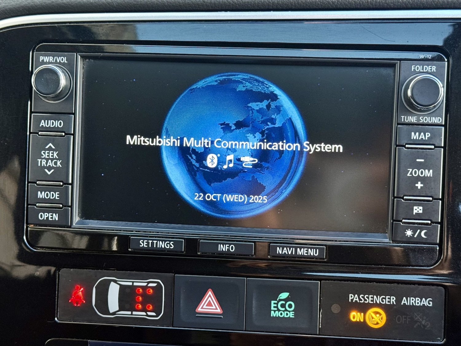 Used Mitsubishi Outlander 2013 for sale - 76439850: Photo 28