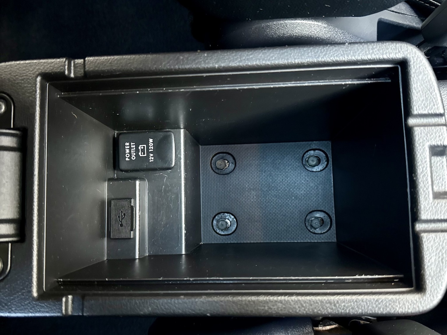 Used Mitsubishi Outlander 2013 for sale - 76439850: Photo 37