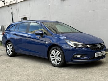 Used Vauxhall Astra 2018 for sale - 79792611: Photo