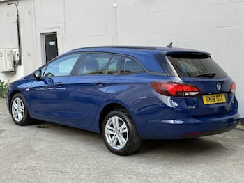 Used Vauxhall Astra 2018 for sale - 79792611: Photo