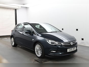 Vauxhall - Astra