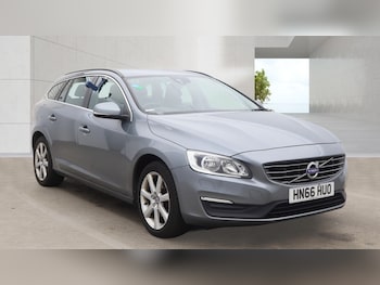 Used Volvo V60 2017 for sale - 79475029: Photo