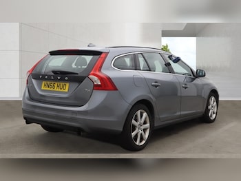 Used Volvo V60 2017 for sale - 79475029: Photo