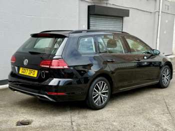 Used Volkswagen Golf 2017 for sale - 74723232: Photo