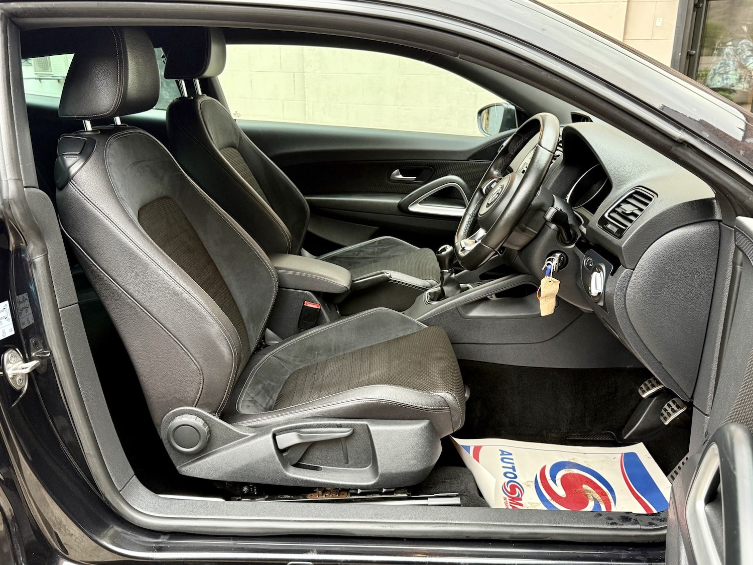 Used Volkswagen Scirocco 2015 for sale - 76268515: Photo 12