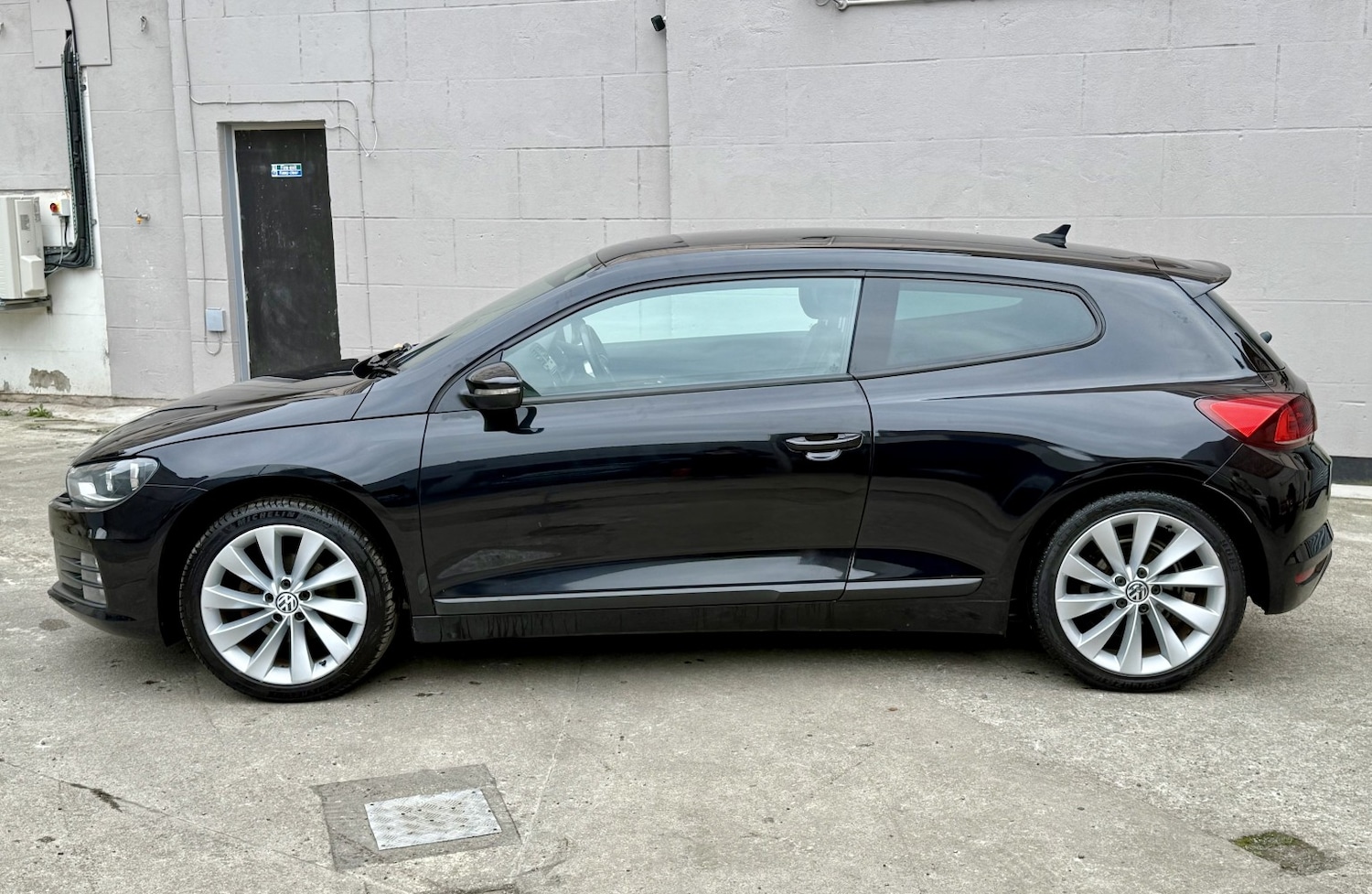 Used Volkswagen Scirocco 2015 for sale - 76268515: Photo 7