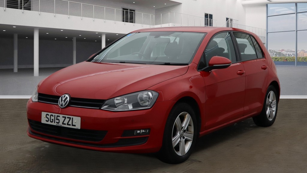Used Volkswagen Golf 2015 for sale - 77981815: Photo 2