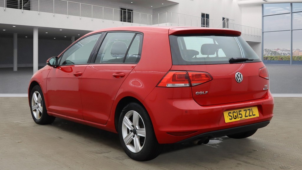 Used Volkswagen Golf 2015 for sale - 77981815: Photo 3