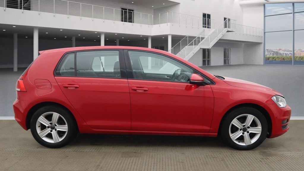 Used Volkswagen Golf 2015 for sale - 77981815: Photo 5