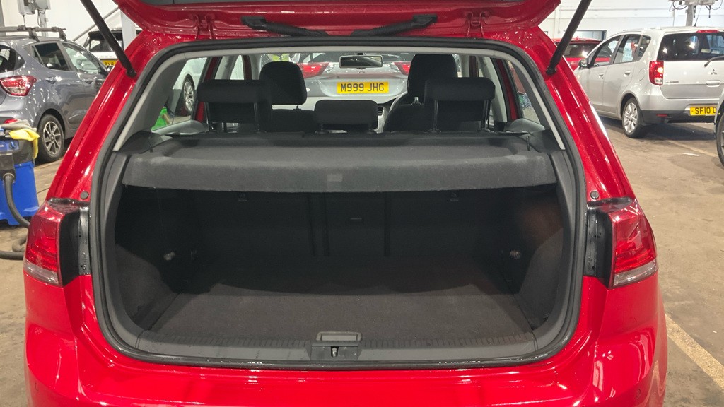 Used Volkswagen Golf 2015 for sale - 77981815: Photo 7