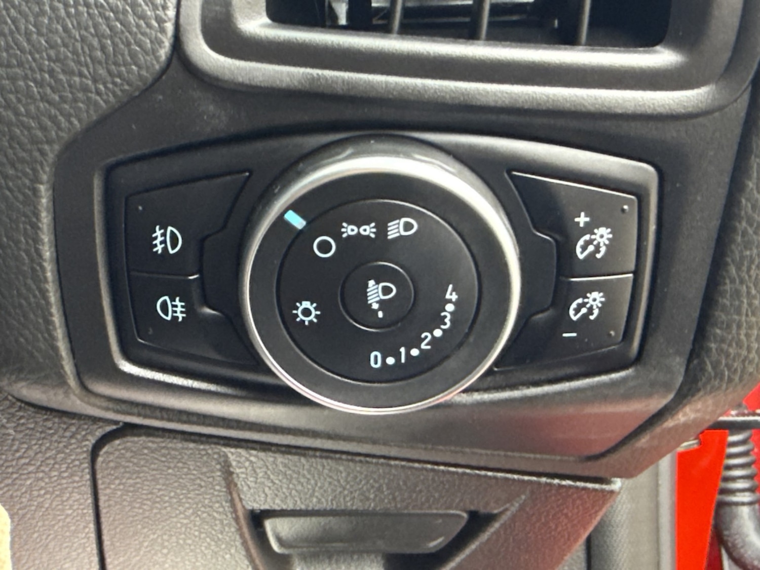 Used Ford Focus 2015 for sale - 76855372: Photo 23