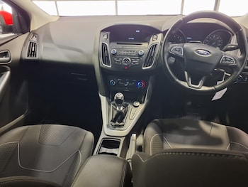 Used Ford Focus 2015 for sale - 76643486: Photo