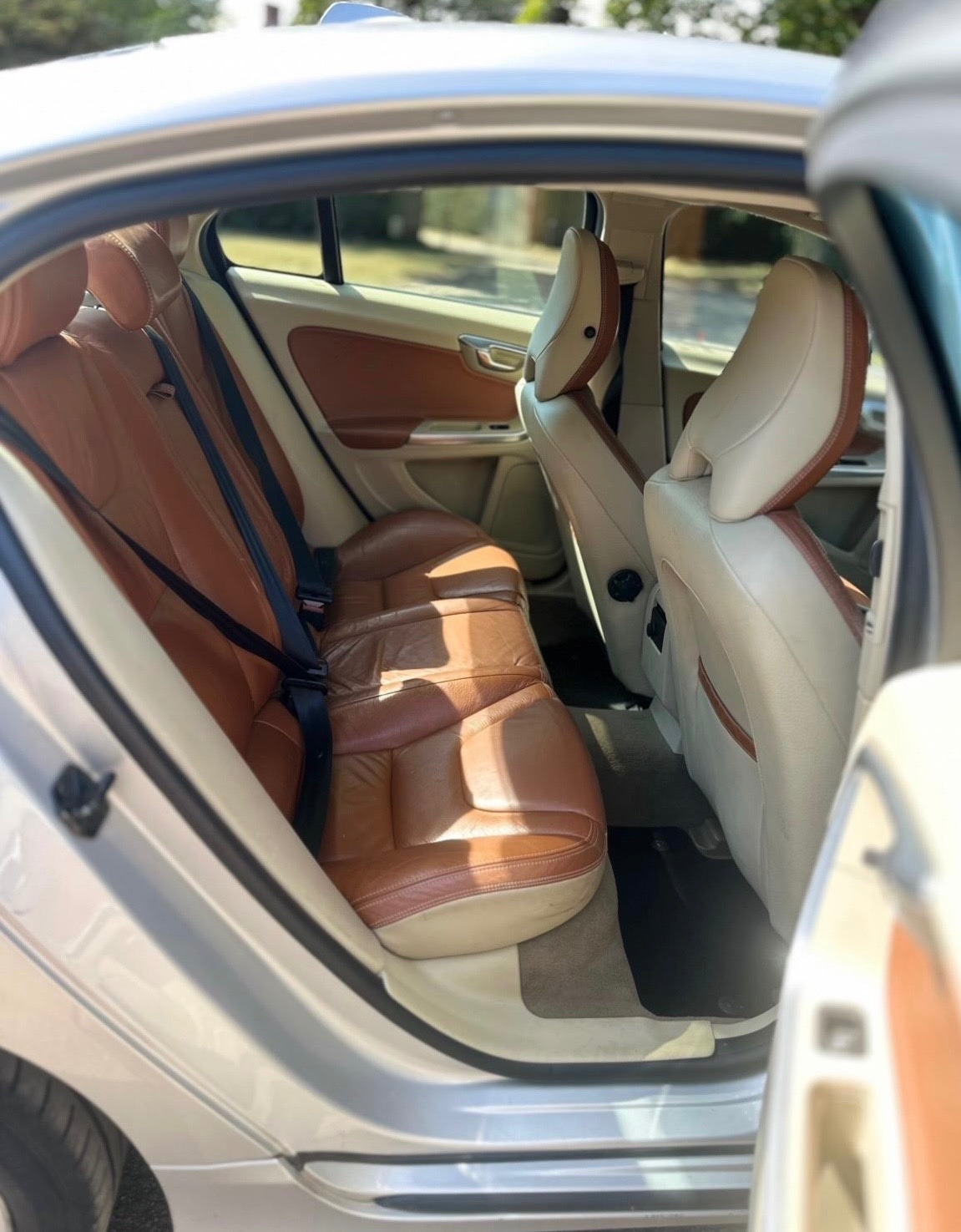 Used Volvo S60 2011 for sale - 76653940: Photo 10