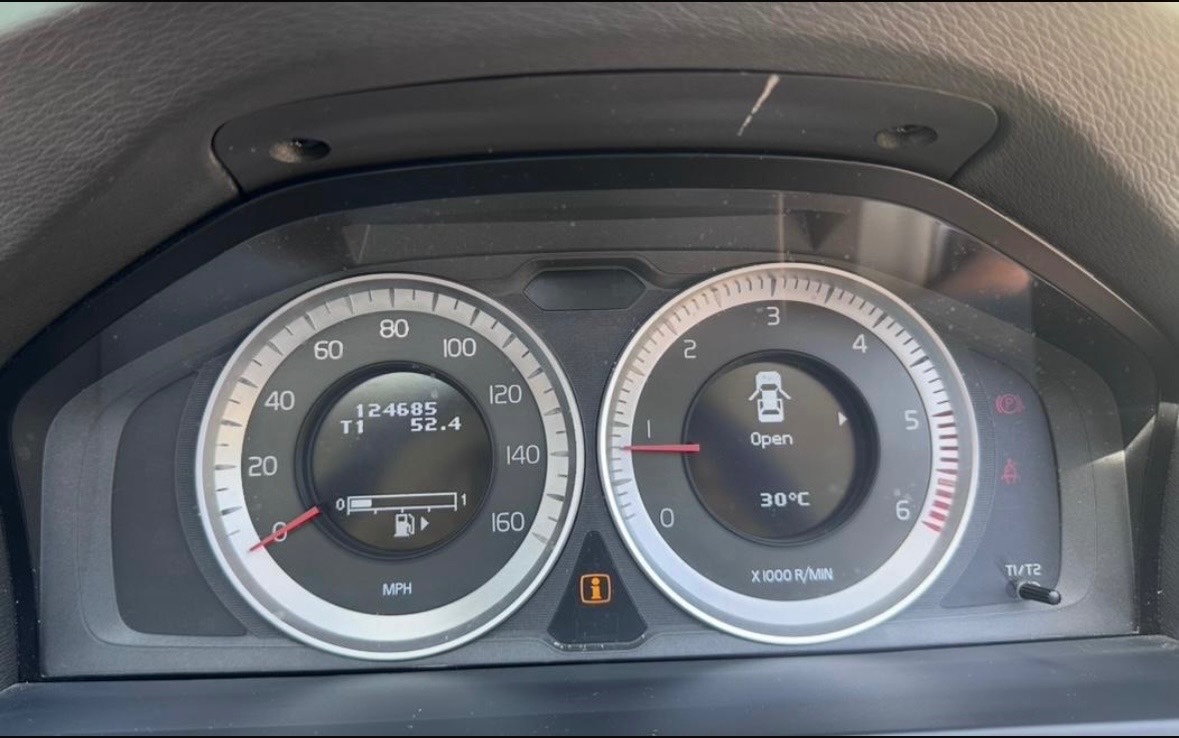 Used Volvo S60 2011 for sale - 76653940: Photo 18